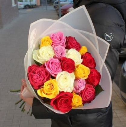 фото букет разноцветные розы